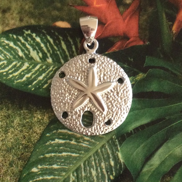 925 Silver Starfish Pendant. - Picture 1 of 4